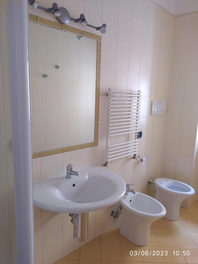 Apartamento Casa Ines Maranola Exterior foto