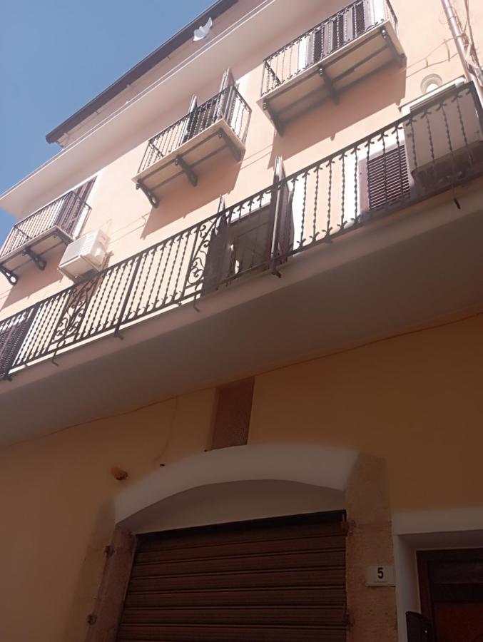 Apartamento Casa Ines Maranola Exterior foto